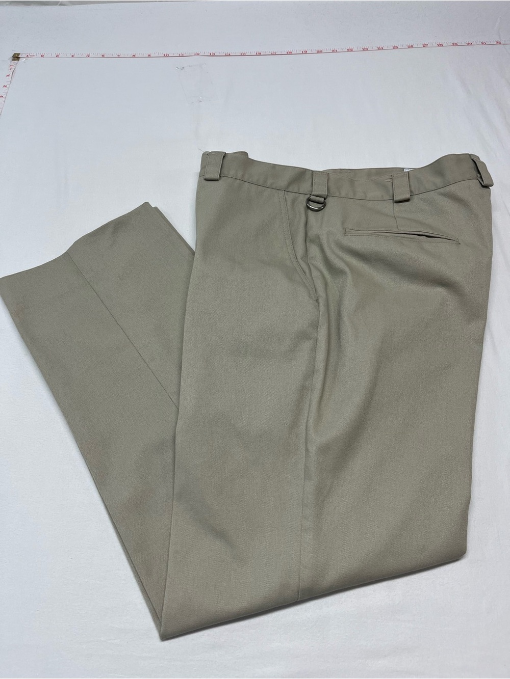Men's Tilley Classic Khaki Chinos - Tailored Workwear Style 34/29 travel 1510